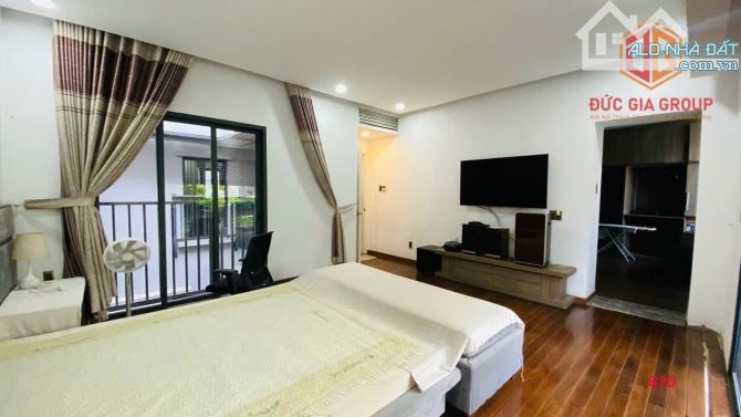 Bán biệt thự khu dân cư D2D, gần trục chính đường D9 sổ hồng hoàn công 468m2 sàn giá 19 tỷ - 2