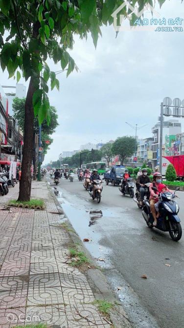 HÀNG ĐẦU TƯ !Nhà Phố  Hẽm Xe Tải Sát Trường Chinh Chỉ 53 triệu/m2 - 2