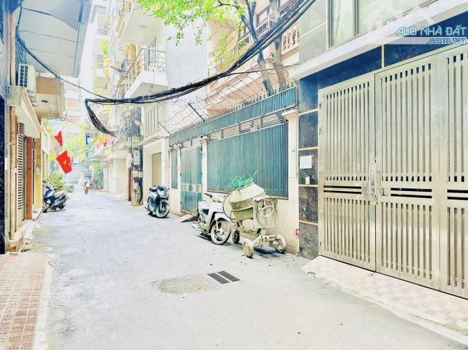 SIÊU HIẾM – Bán nhà phố Pháo Đài Láng - 90m2 - 8 Tầng, MT 6,5m, Chỉ 25 Tỷ! - 2