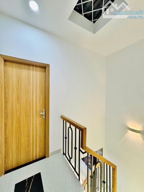 BÁN NHÀ ĐẸP - ĐỐI DIỆN COOPMART QUANG TRUNG - 4M x 9M - 2 TẦNG - CHỈ NHỈNH 4 TỶ - 3