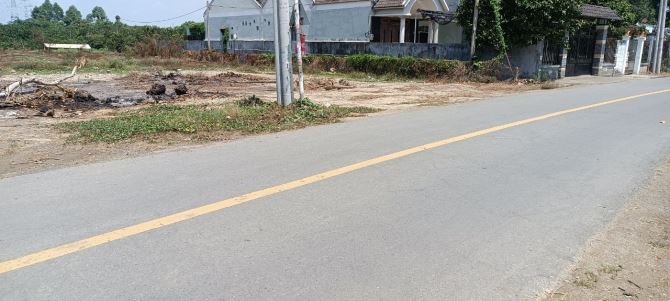 Bán lô đất mặt tiền Bình Lục Long Phú, Tân Bình, Vĩnh Cửu, 2000m2, giá 12 tỷ - 3