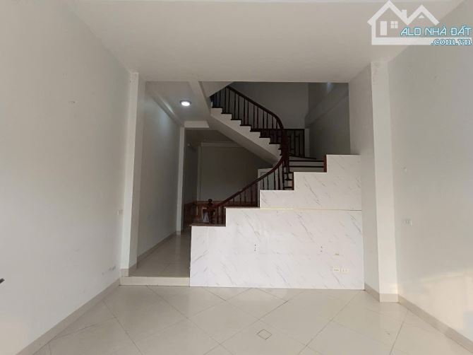 BÁN NHÀ KĐT DƯƠNG NỘI Ô TÔ TRÁNH VỈA HÈ RỘNG DT 55M 5T MT 5M GIÁ 13,9 TỶ - 3