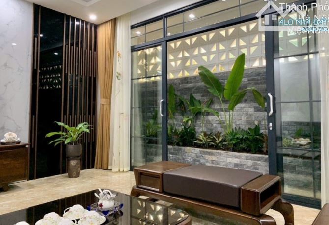Nhà 7 tầng, Nguyễn Văn Cừ, LB, full nội thất, thang máy, DT 113m2, Giá 28,5 tỷ - 3