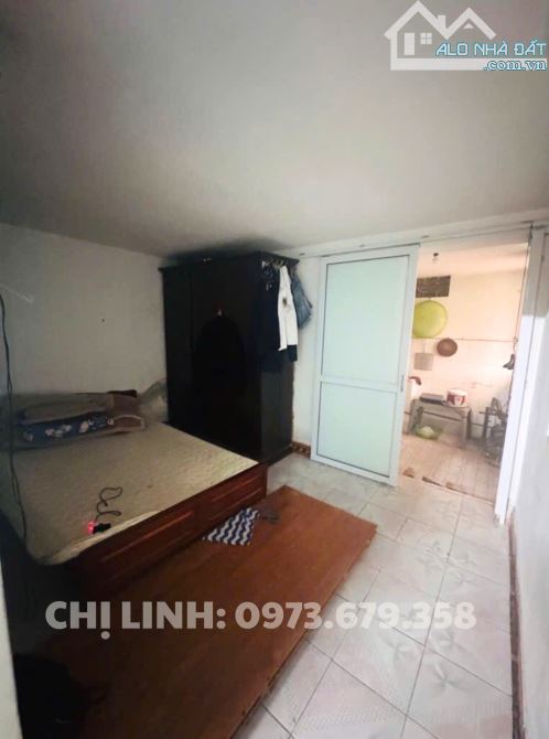 BÁN ĐẤT THỤY PHƯƠNG QUÁ ĐẸP -TẶNG NH.À CẤP 4 -64M2 - NỞ HẬU -Ô TÔ TRÁNH -NGÕ THÔNG -9TỶ - 3