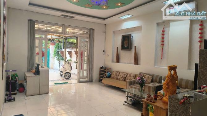 Nhà 3 lầu đường 8m Lê Thị Hoa ngay Chợ Khiết Tâm KCN Sóng Thần Thủ Đức 112m hơn 6 tỷ - 3