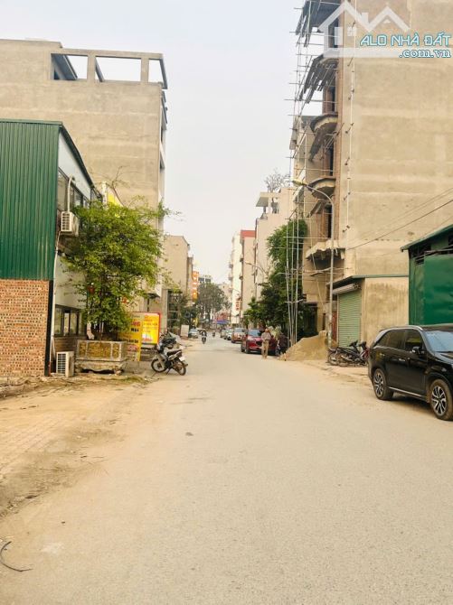 🧨🧨🧨 ĐẤT ĐẤU GIÁ 4,3ha lô đất trục chính 2 mặt của khu ⚡️ Toạ lạc tại thị trấn Văn Giang - 3