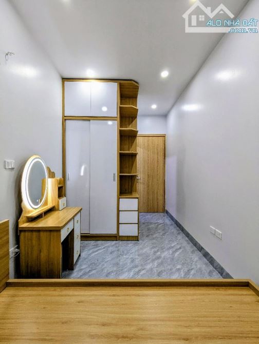 BÁN NHÀ PHỐ CÁT LINH – 5 TẦNG MỚI, GIÁ CHỈ 4.9 TỶ XÁCH VALI VỀ Ở - 3