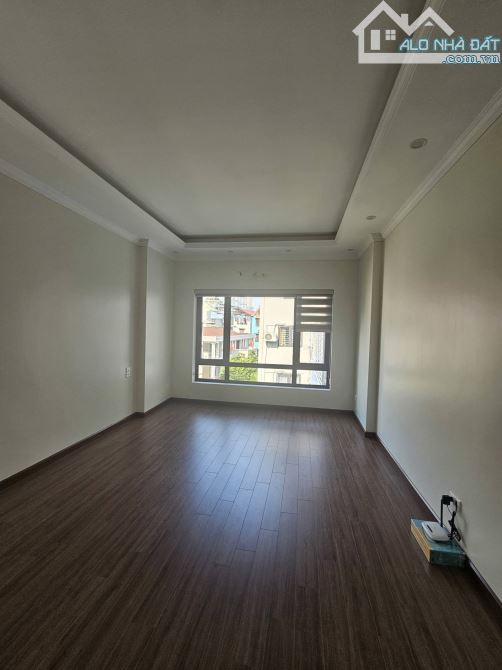 Nhà Mới Đường Nguyễn Văn Cừ 41m2, 6 Tầng Thang Máy, Ôtô Đỗ Cửa, Giá 11 Tỷ - 4
