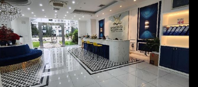 35.8 Tỷ/231 M2/ Tầng 1 shophouse Chân đế Chung cư. Royocity - 4