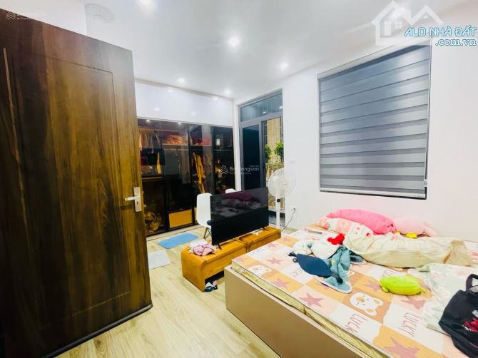 PHỐ MINH KHAI - HOÀNG MAI - FULL NỘI THẤT - 30M X 5 TẦNG - MT 4.3M - 4