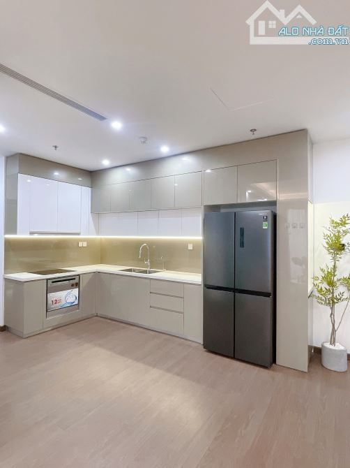 Cho thuê chung cư Golden Palace Mễ Trì, 86m2, 2 phòng ngủ, full đồ giá 14 tr/th - 4