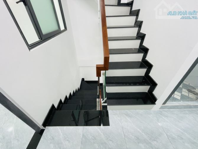 HXH ÂU DƯƠNG LÂN (CÁCH 10M) - 48M2 - 3 TẦNG BTCT MỚI ĐẸP - 4 PN - CHỈ 5.1 TỶ - 4