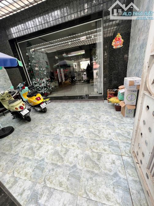 Nhà trệt, 2 lầu đường 25m Nguyễn Thị Sóc, 6x22m, giá 10.3 tỷ - 4