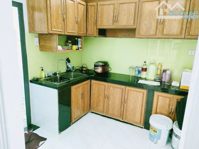 Bán nhà 3 tầng, sân thượng, 4x8,tng đẹp hẻm ôtô, Phạm Văn Chiêu, Gò Vấp, SHR, chỉ hơn 4 tỷ - 4