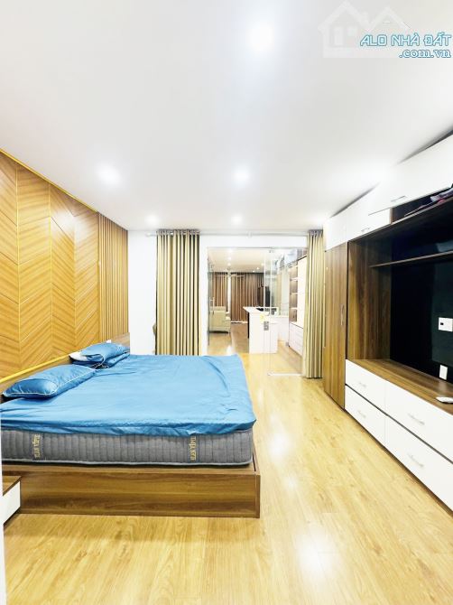 Nhà đẹp gốc dân khu TĐC Đằng Hải - Tuyến 3 Lê Hồng Phong. DT 81m2 x 4T. Hướng ĐN - 4