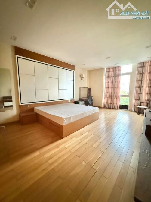 Bán nhà mặt tiền Âu Dương Lân,P.3,Q.8,dt: 5 x 22 nhà xây 3 lầu 18 Tỷ 5. - 4