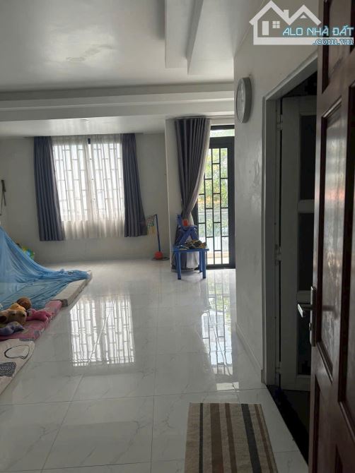 Bán nhà hai lầu đẹp hướng Đông Tứ Trạch trong khu Tân Quy Đông, P. Tân Phong, giá 15 tỷ - 5