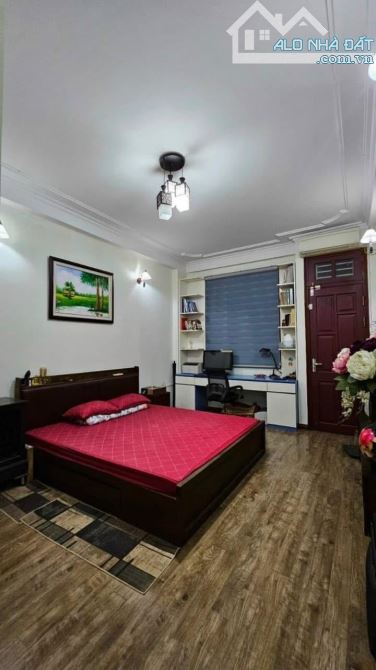 Ngon nhất ngõ 91 Nguyễn Chí Thanh, PL ô tô vỉa hè, 40m2*5T chào 15.8 tỷ - 5