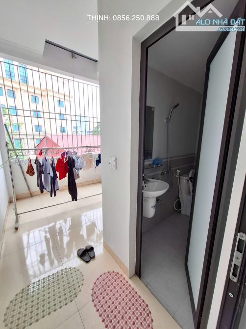 Nhà 3 tầng hiện trạng còn mới; ngõ to Trường Chinh - nông dọn đồ vào tận cửa; 2,6 Tỷ - 5
