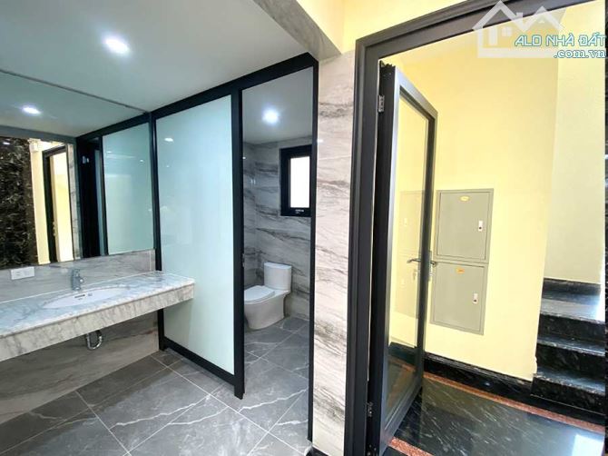 Bán Tòa Văn Phòng 8 Tầng Mặt Phố Quang Trung, Hà Đông. DT 155m2. MT 6,5m. Giá 60 TỶ - 6