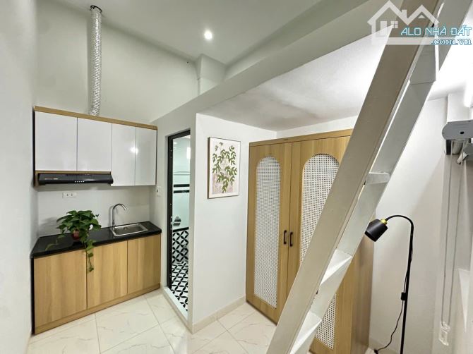 Cho Thuê CCMN 43 Trung Kính Cầu Giấy 25m2 Studio Gác Xép Thang Máy Ban Công Cửa Sổ Gần Chợ - 6