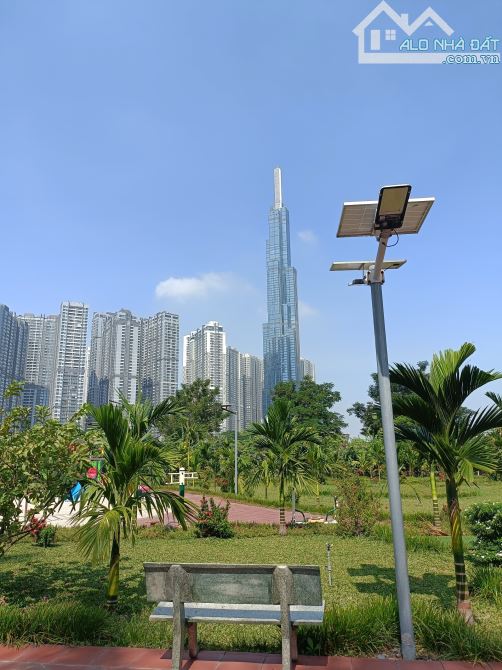 Bán biệt thự sân vườn mặt tiền đường số Thảo Điền, Quận 2. DT: 360m2(12x23m), giá tốt - 6