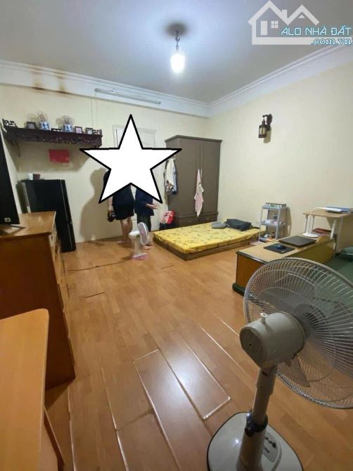 Cần bán gấp nhà phân lô phố Xuân Thủy 61m2, 4T, mt 9m, gần phố, kinh doanh - 6