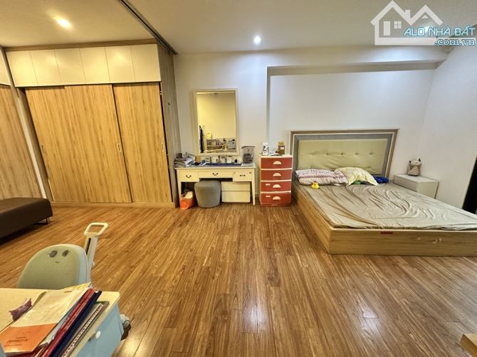 PENTHOUSE TÂN HOÀNG MINH VIEW HỒ HOÀNG CẦU- DIỆN TÍCH SIÊU RỘNG 403M-4X TỶ - 6