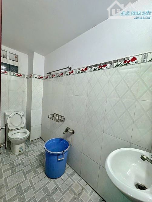 ✨ KHU VIP LÊ VĂN QUỚI, XE HƠI ĐỖ CỬA, 40M2 (Ngang 4M x Dài 10M), 2 TẦNG ĐÚC BTCT - 4,2 TỶ - 7