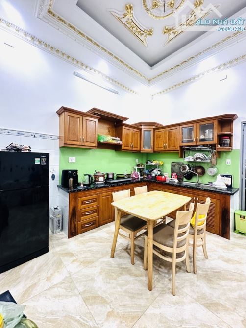 cần bán, VỊ TRÍ ĐẸP, Hiệp Thành Quận 12, dt 65 × 3TẦNG, giá siêu rẻ, chỉ 5.2 tỷ - 7