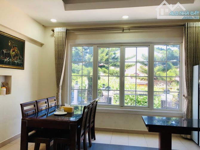 VILLA SÂN VƯỜN 434M2 NGANG 21M, 10P 11WC 2 MẶT TIỀN HẺM ÔTÔ TRIỆU VIỆT VƯƠNG P4 GIÁ 24 TỶ - 8