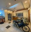 Cần bán gấp nhà phân lô phố Xuân Thủy 61m2, 4T, mt 9m, gần phố, kinh doanh