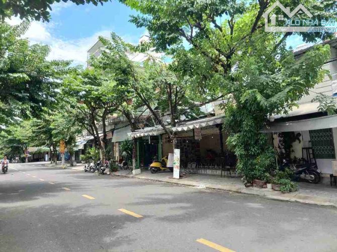 SỤP HẦM LÔ GÓC NGUYỄN THỊ MINH KHAI VỊ TRÍ VIP PHỐ HẢI CHÂU NGANG 22M  GIÁ SỐC CHỈ 4X TỶ