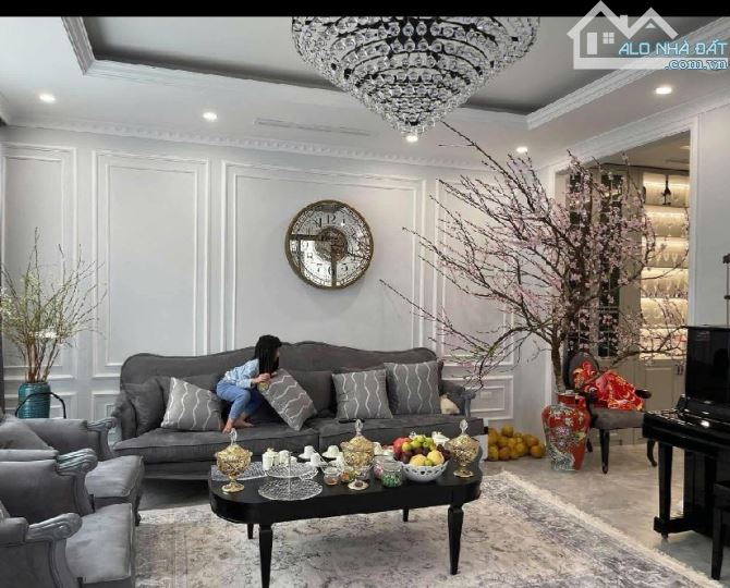 63. X Tỷ/ 158 M2/ 8 M tiền/ 4 Tầng/ Biệt Thự Khai Sơn Hill