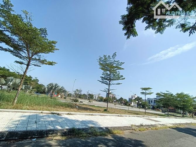 💥💥 ĐẤT ĐẸP THÉP MỚI , TRƯỚC MẶT CÔNG VIÊN , GẦN BIỂN , GIÁ CHỈ 3.6 TỶ 💥💥