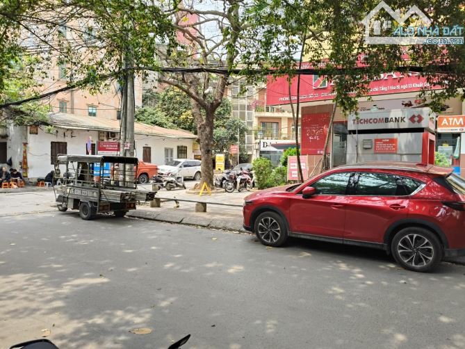 Phố Hoàng Đạo Thành, Ô Tô Tránh, Kinh Doanh, 61m² × 6 Tầng Thang Máy - Nhỉnh 15 tỷ.