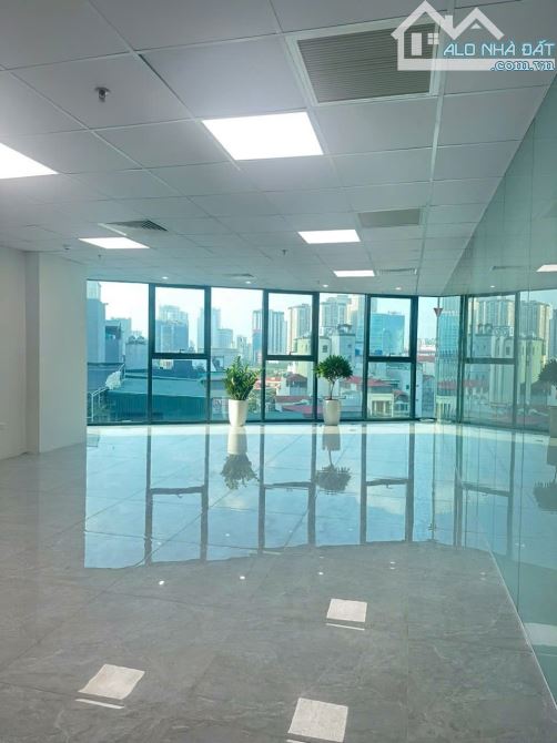 CHO THUÊ MẶT BẰNG TẦNG 1 CHUNG CƯ CÁN BỘ CHIẾN SĨ BCA NGÕ 282 NGUYỄN HUY TƯỞNG, THANH XUÂN