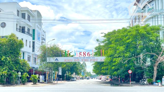Cần bán nền trục chính Bùi Quang Trinh lộ 30m khu 586 Cần Thơ từ Võ Nguyên Giáp vào 50m