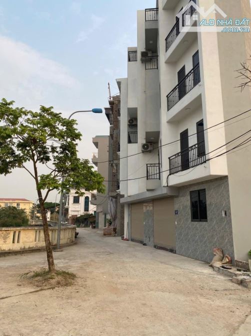 Bán gấp nhà ở liên mạc 37m2 giá 6.15 tỷ