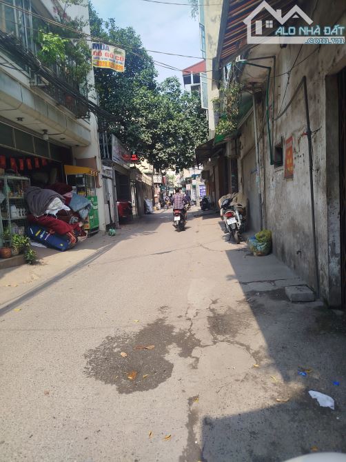 BÁN NHANH LÔ ĐẤT XUÂN ĐỈNH NGOẠI GIAO ĐOÀN DT 50M MT 4M MẶT NGÕ Ô TÔ KINH DOANH 11.5 TỶ