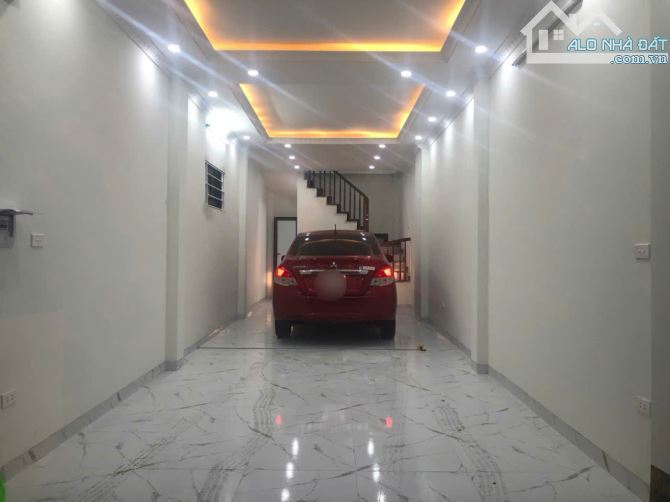 Nhà 5 Tầng Đẹp – Vĩnh Ninh, Vĩnh Quỳnh – Ô Tô Tránh – KD Đỉnh – 44m² – Chỉ 9,x Tỷ!