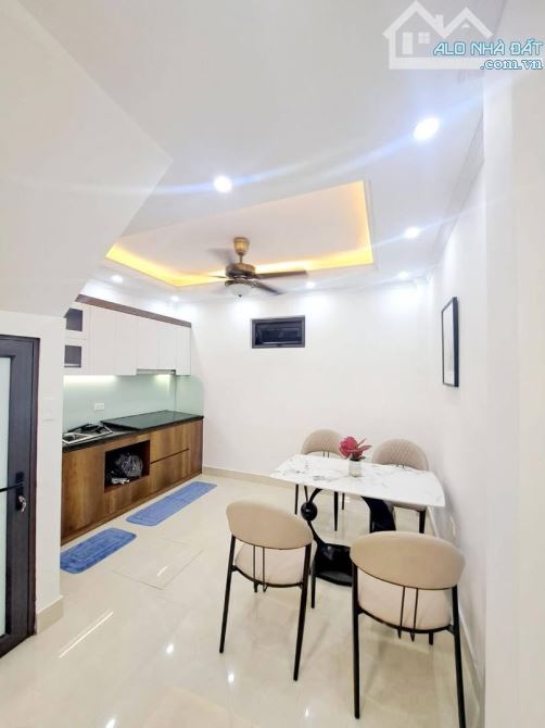BÁN NHÀ THẠCH BÀN NHỈNH 7 TỶ, DT42M2, M5M, Ô TÔ 10M, GIẢM 500 TRIỆU