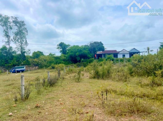 ⭐️⭐️⭐️⭐️⭐️  Bán đất MẶT TIỀN Phùng Quán gần ngã tư với Trưng Nữ Vương, TP. Huế.