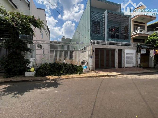 LÔ ĐẤT MẶT TIỀN VĂN CAO, CÁCH CHỢ PHAN CHU TRINH CHỈ 100m