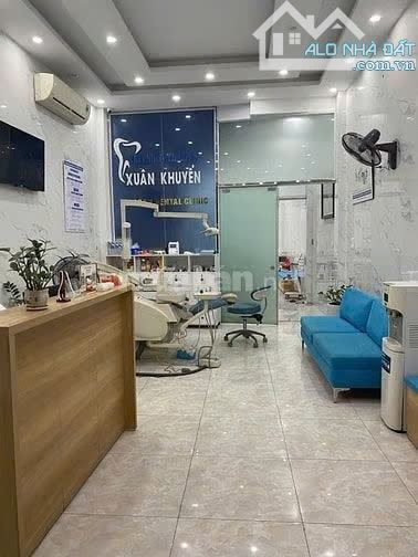 CHO THUÊ NHÀ RIÊNG 4.5 TẦNG, MẶT TIỀN ĐẸP TẠI QUANG TRUNG, HÀ ĐÔNG