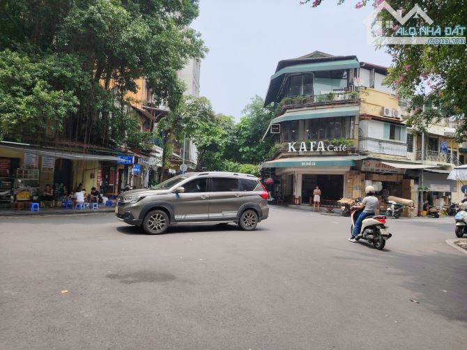 ⭐️BÁN GẤP NHÀ MẶT PHỐ HÀNG ĐƯỜNG 70M2X 2 TẦNG GIÁ 39.2 TỈ CÓ THƯƠNG LƯỢNG.