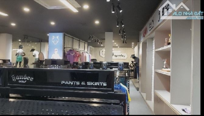 172.x Tỷ/ 8 Tầng/279/400 M2/ Mặt Phố.Võ Chí Công. Cầu Giấy