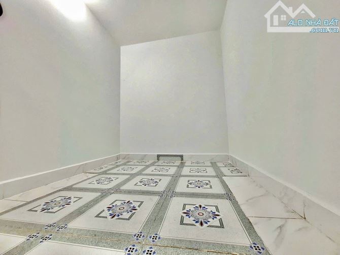 ✨ NHÀ 3 TẦNG BTCT MỚI ĐẸP, HẺM 1/ Ô TÔ ĐỖ CỬA, 42M2 (Ngang 4M x Dài 10.5M) SỔ A4 - 5,5 TỶ - 10