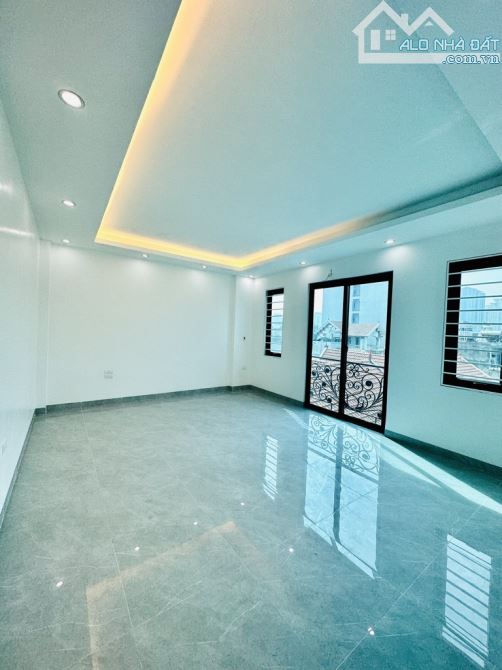 BÁN NHÀ THUỴ PHƯƠNG 5 TẦNG MỚI THÔNG THOÁNG GẦN PHỐ - 3