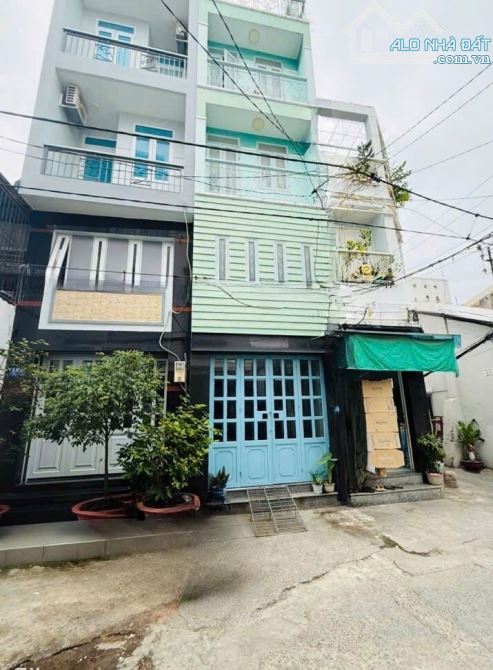 Giảm sâu nhà gần chợ Bà Chiểu - 5 tầng BTCT, hẻm 6m - Nhỉnh 5 tỷ - 2